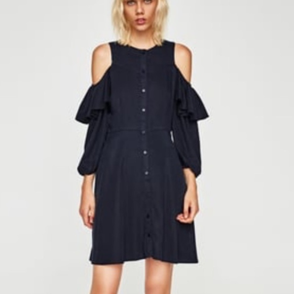 Zara Dresses & Skirts - Zara open shouldered dress NWT